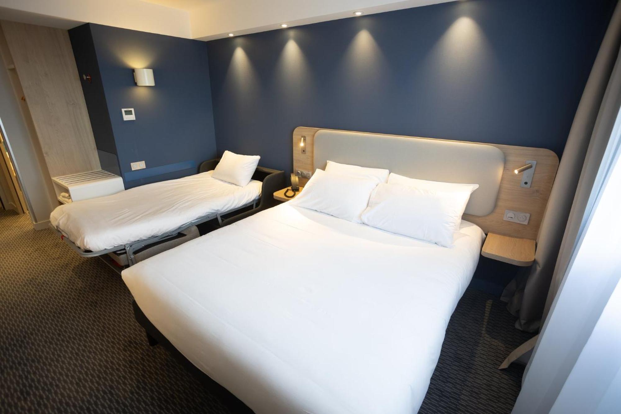 Holiday Inn Express Caen Epron By Ihg Экстерьер фото